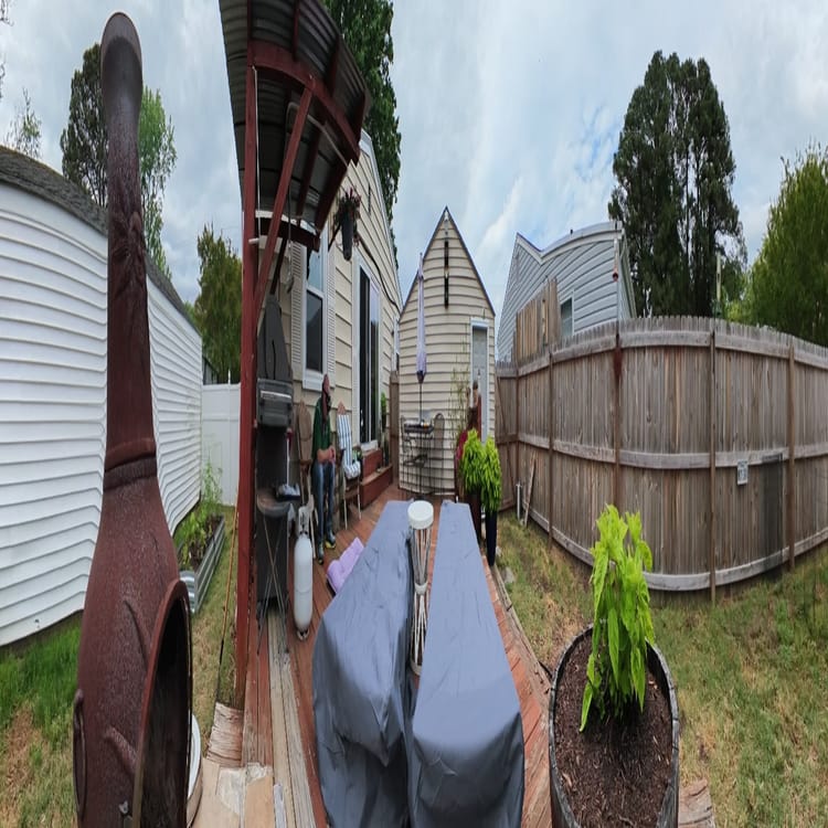 Gaussian Splatting Finally Gives Real Estate Exterior 3D Tour It's Been Missing